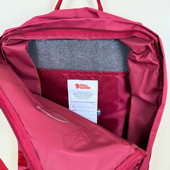 Brand New with Tags Fjällräven Kånken Backpack in Vibrant Berry Red - Picture 5 of 6